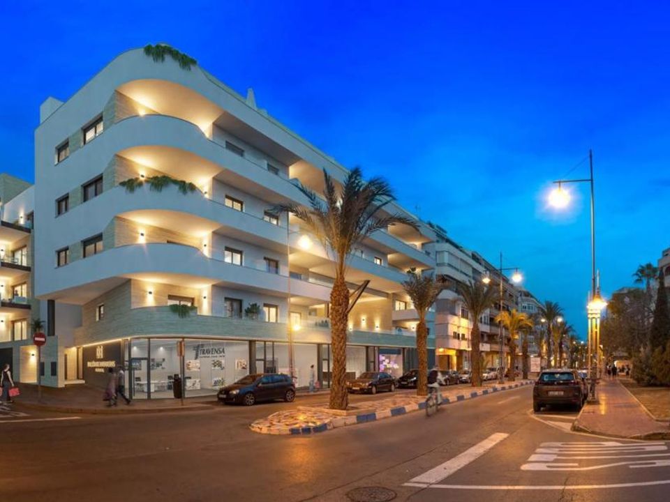 Lejlighed i Torrevieja, Alicante - foto 1