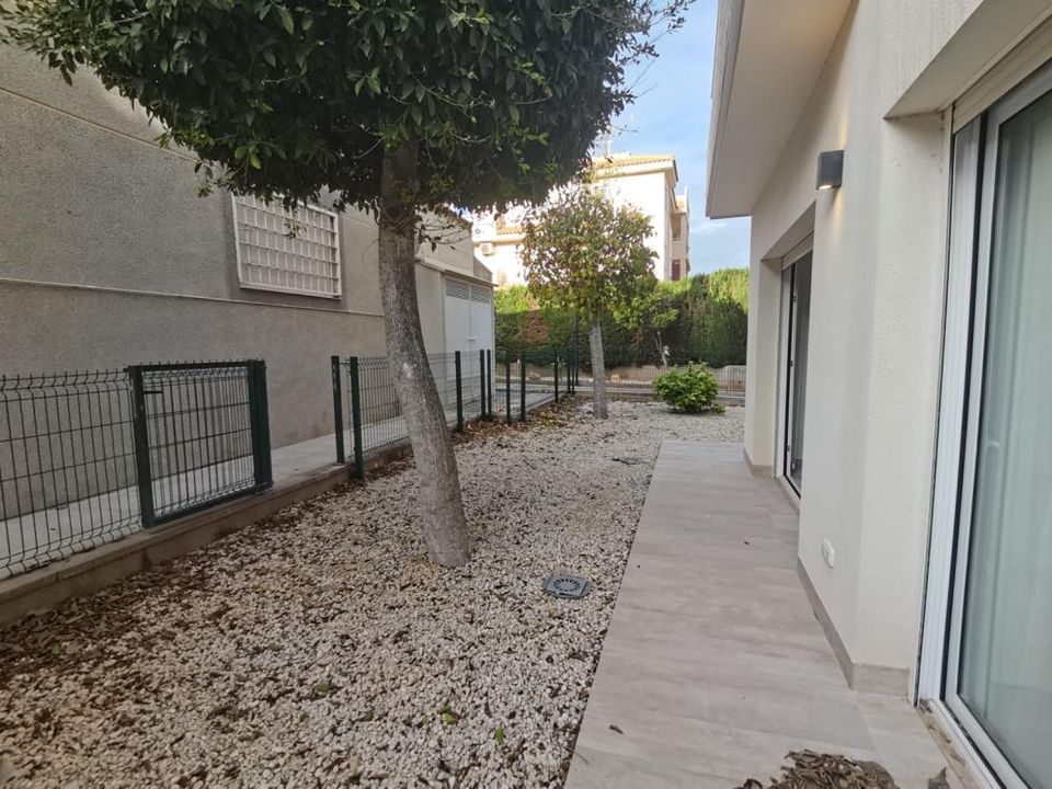 Lejlighed i Torrevieja, Alicante - foto 5