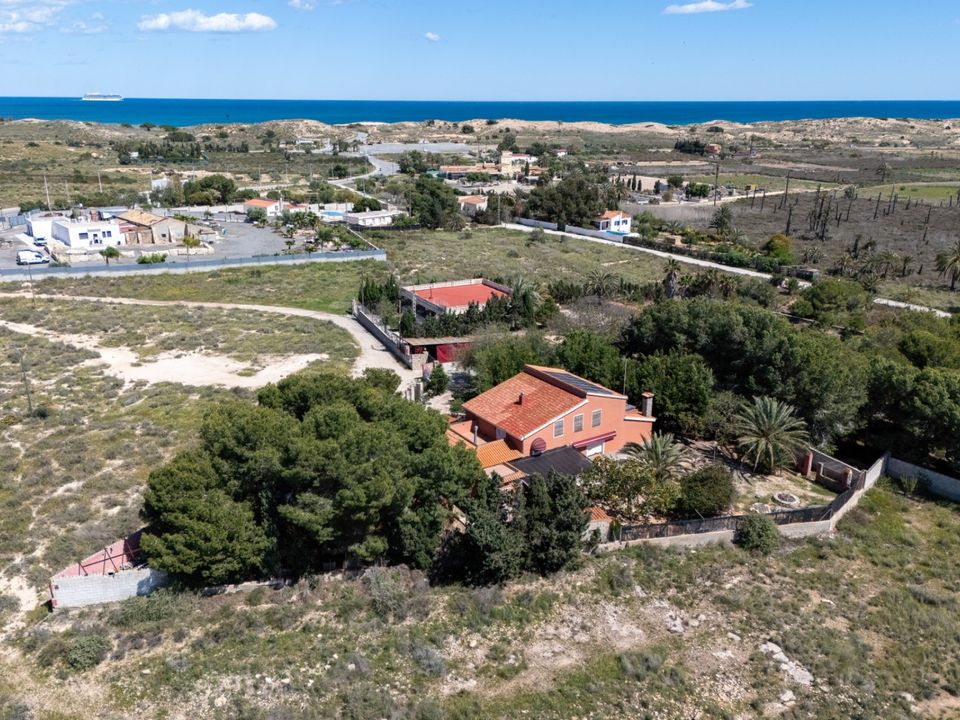Villa a El Altet, Alicante - foto 3
