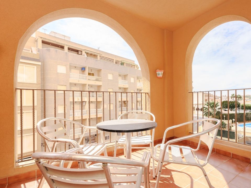 Lejlighed i Torrevieja, Alicante - foto 4