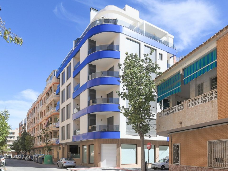 Lejlighed i Torrevieja, Alicante - foto 1