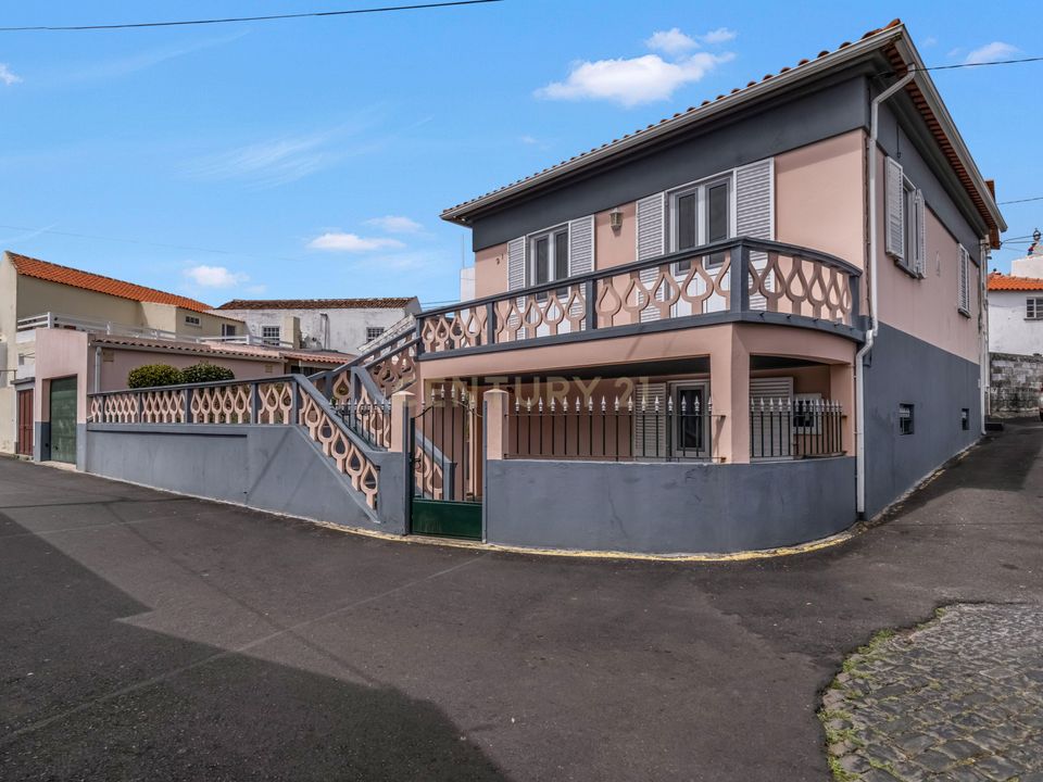 Villa i Angra do Heroismo, Terceira - foto 1