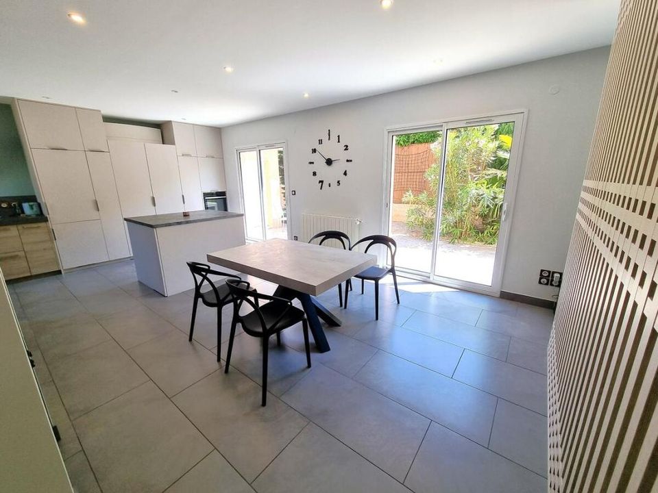 Villa i Décines-Charpieu, Rhone - foto 3