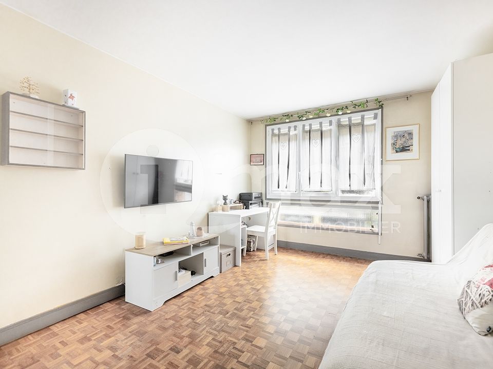 Lejlighed i Courbevoie, Hauts-de-Seine - foto 1