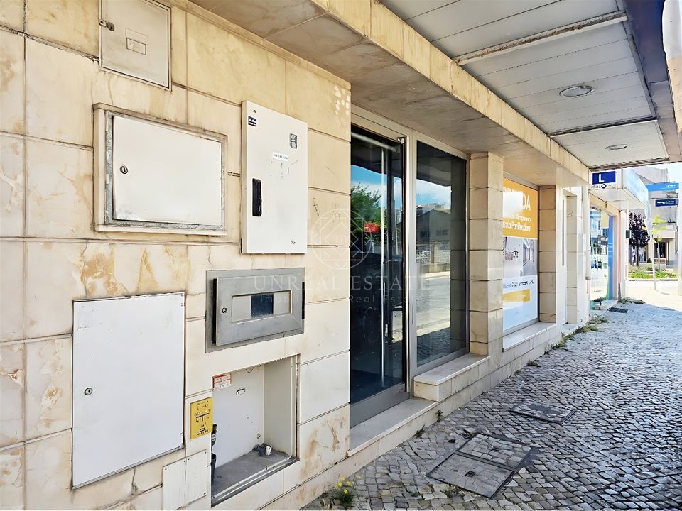 L'establiment comercial a Barreiro, Setubal - foto 4