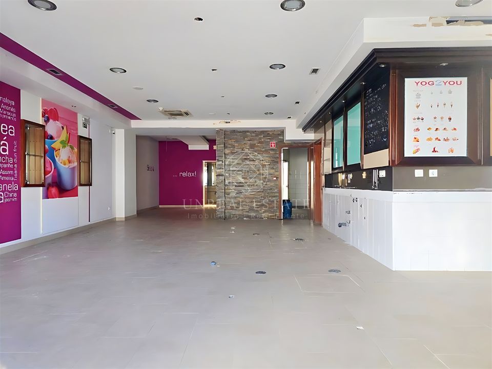 L'establiment comercial a Barreiro, Setubal - foto 5