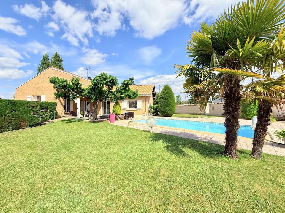 Villa i Chaponost, Rhone - foto 1