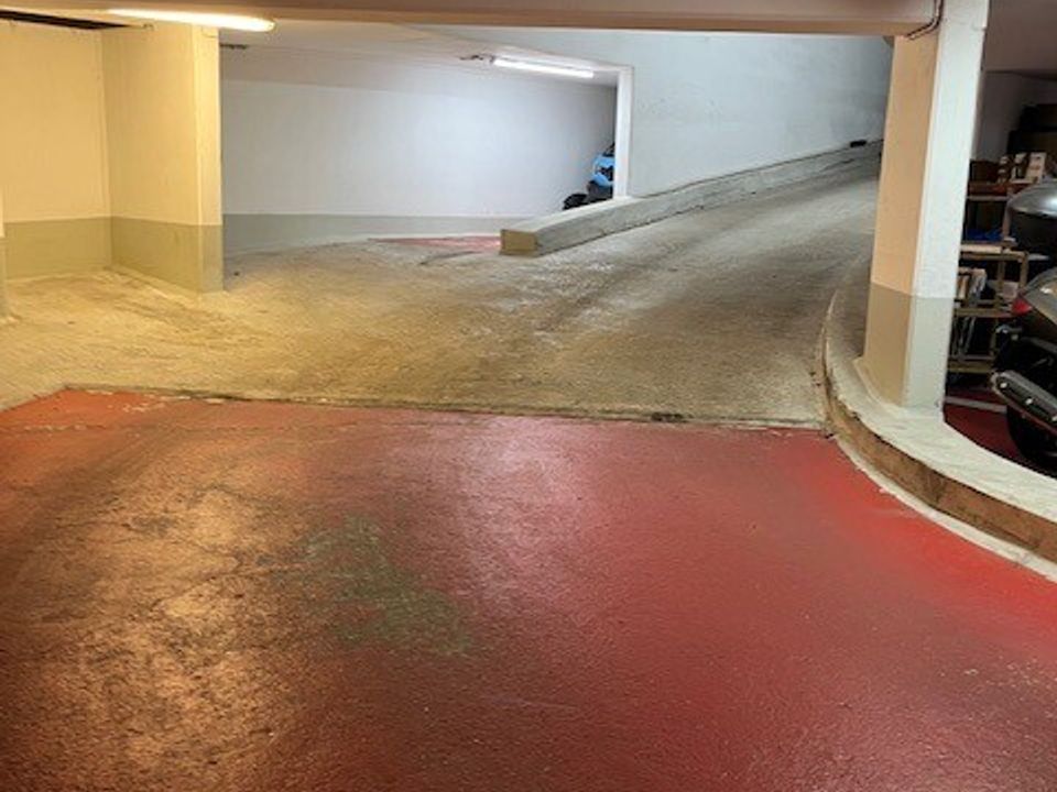 Garage i Boulogne-Billancourt, Hauts-de-Seine - foto 3