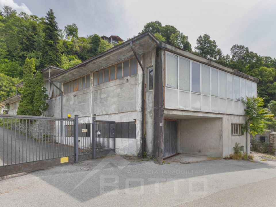Erhvervsejendom i Omegna, Verbano Cusio Ossola - foto 1