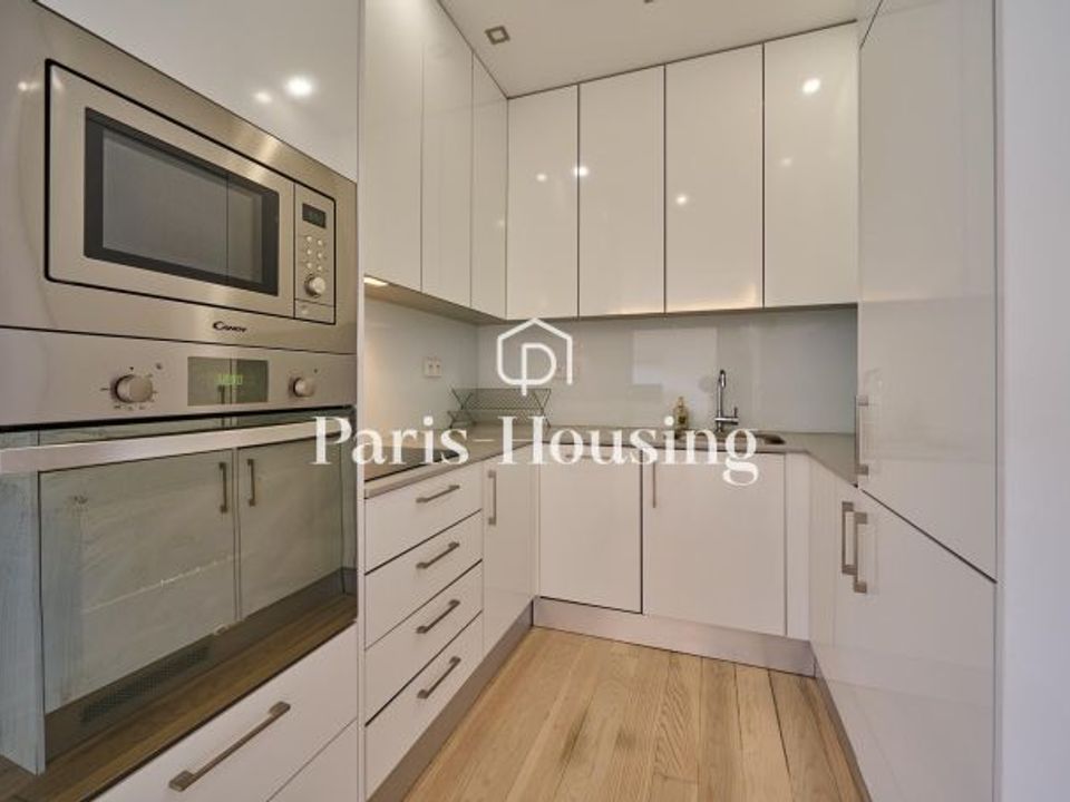 Apartment in Issy-les-Moulineaux, Hauts-de-Seine - photo 5