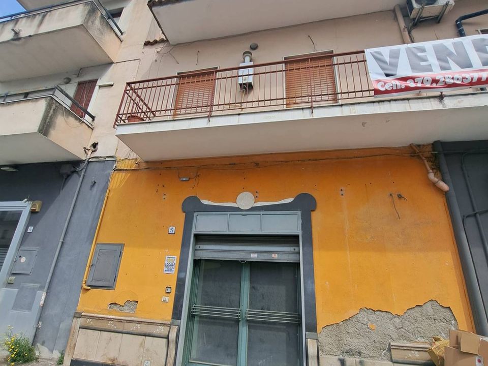 Erhvervsejendom i Mariglianella, Naples - foto 1