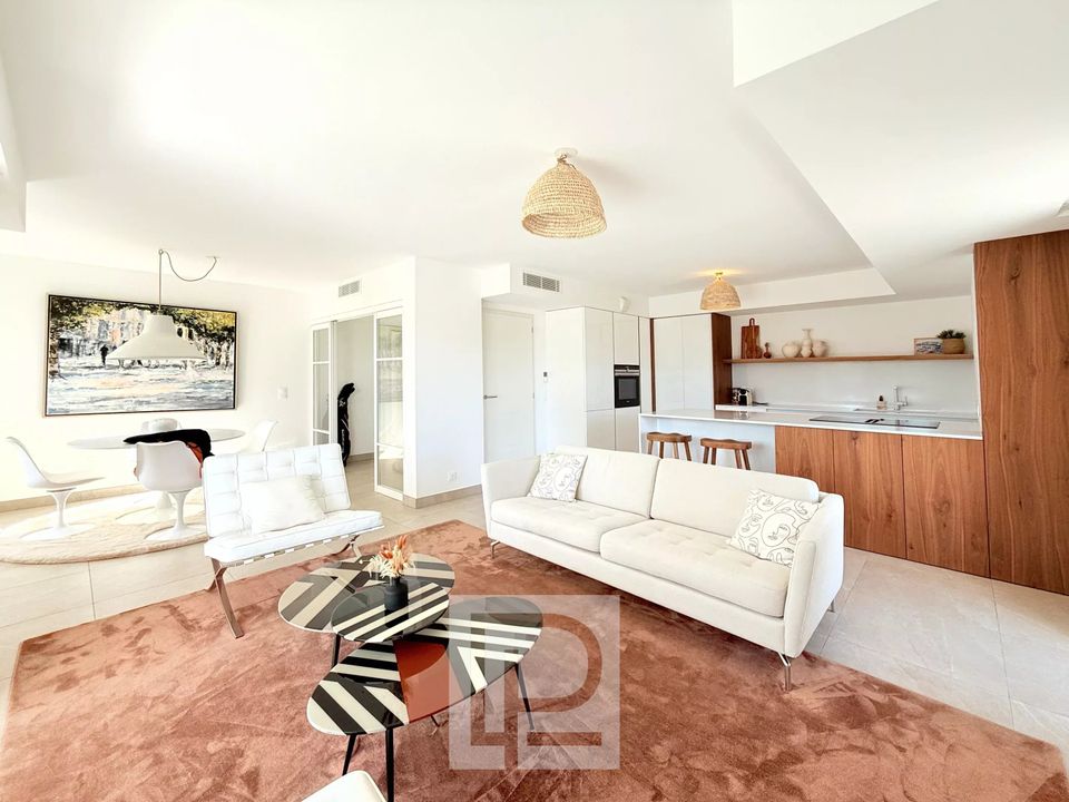 Lejlighed i Mougins, Alpes-Maritimes - foto 1
