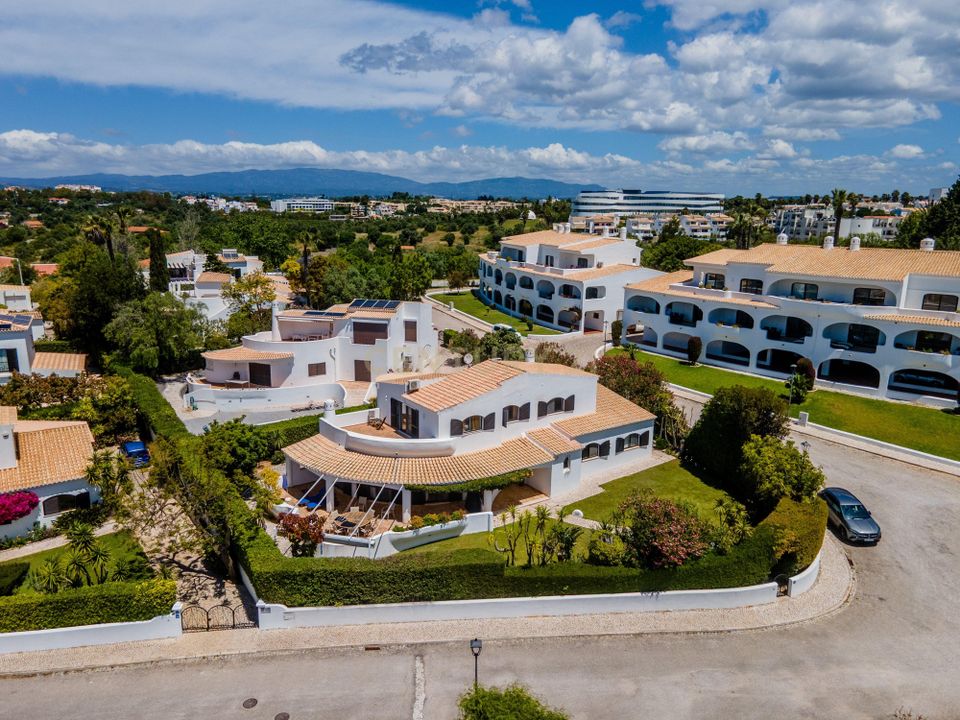 Villa i Alvor, Faro - foto 1