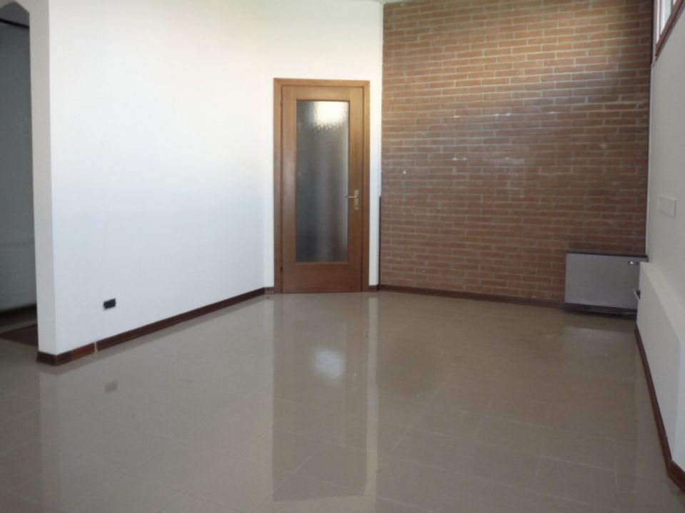 Erhvervsejendom i Mestrino, Padua - foto 1
