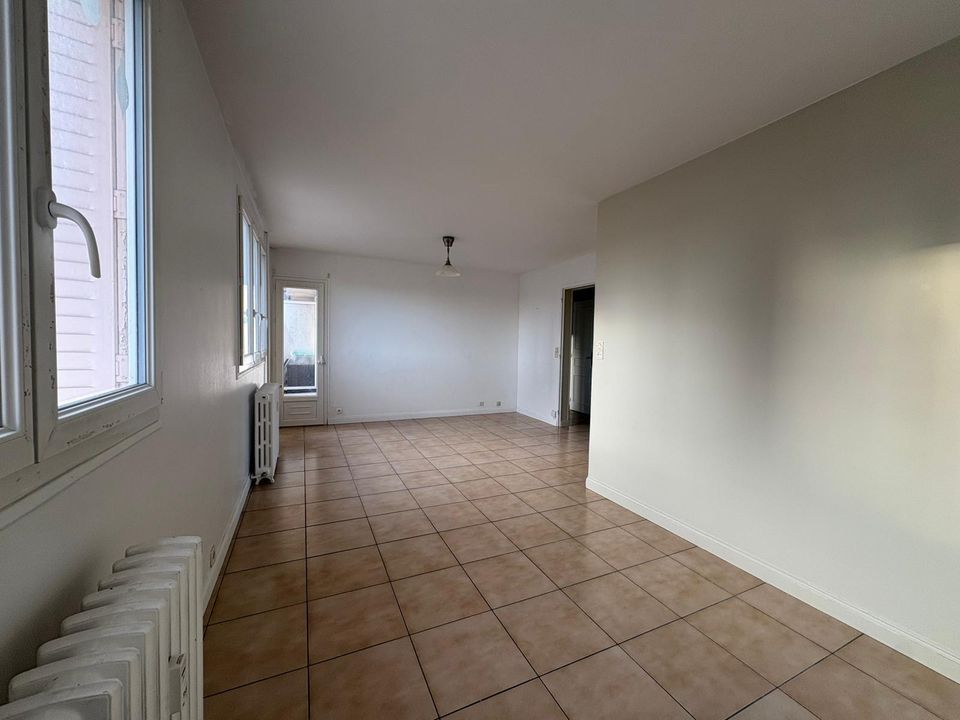 Lejlighed i Troyes, Aube - foto 1
