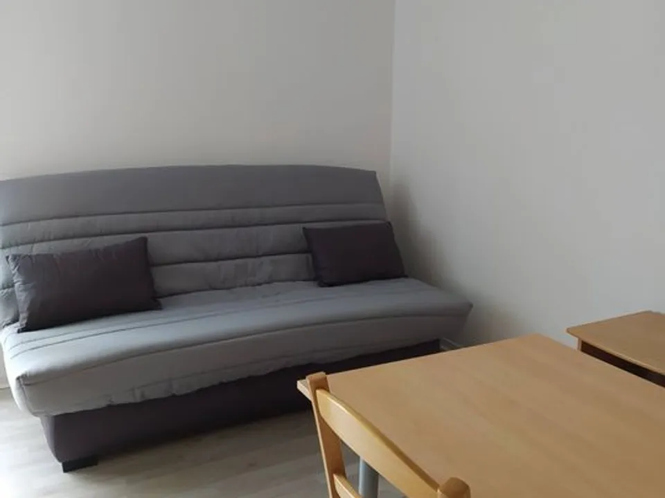 Apartment in Angers, Maine-et-Loire - photo 2