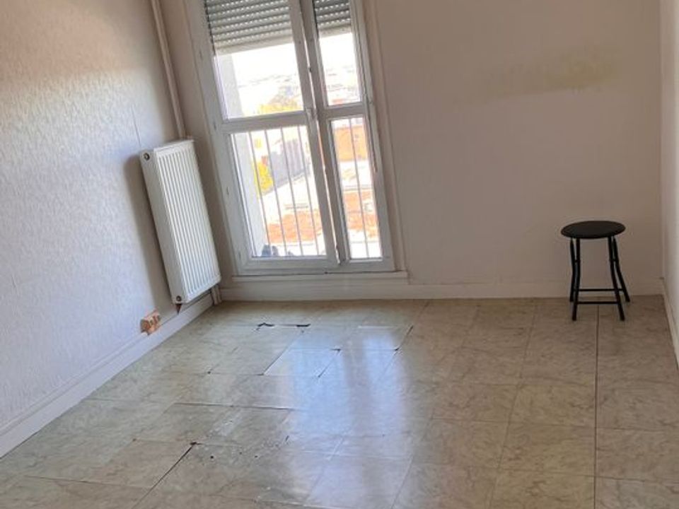 Studio i Garges-les-Gonesse, Val-d'Oise - bilde 1