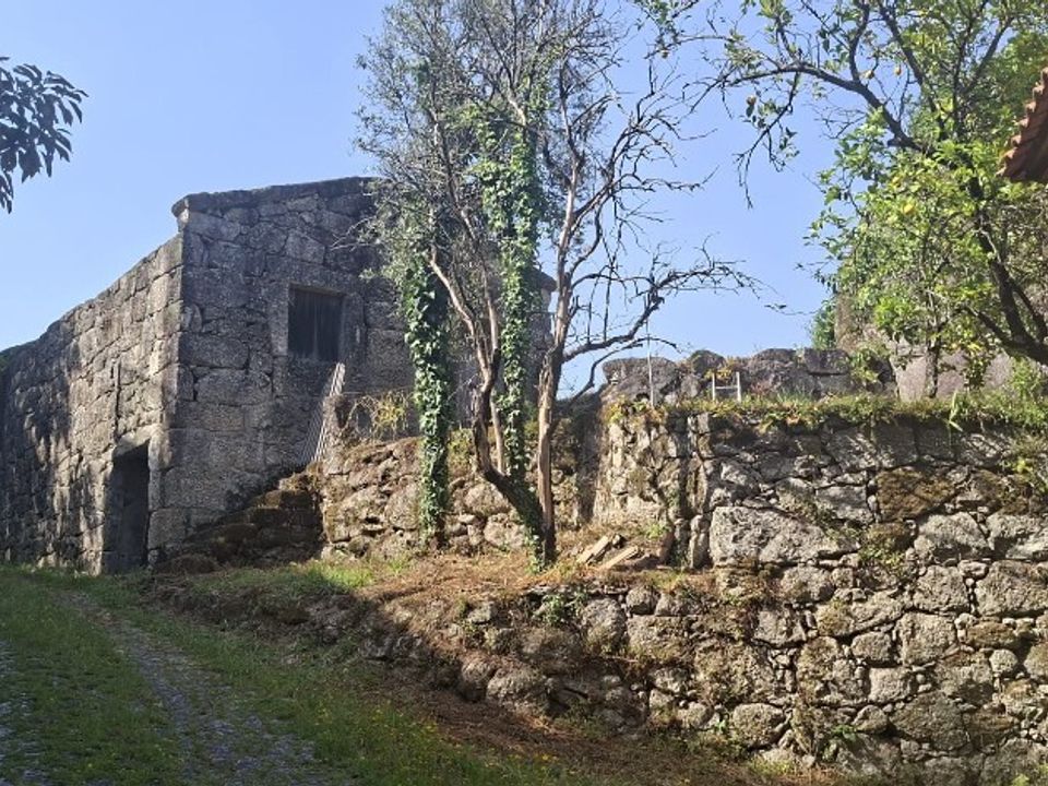 Helårsgrund i Amares, Braga - foto 2