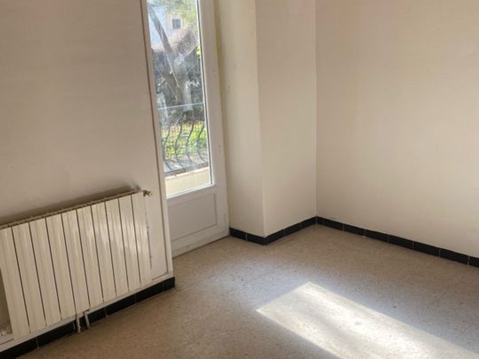 Lejlighed i Alès, Gard - foto 3