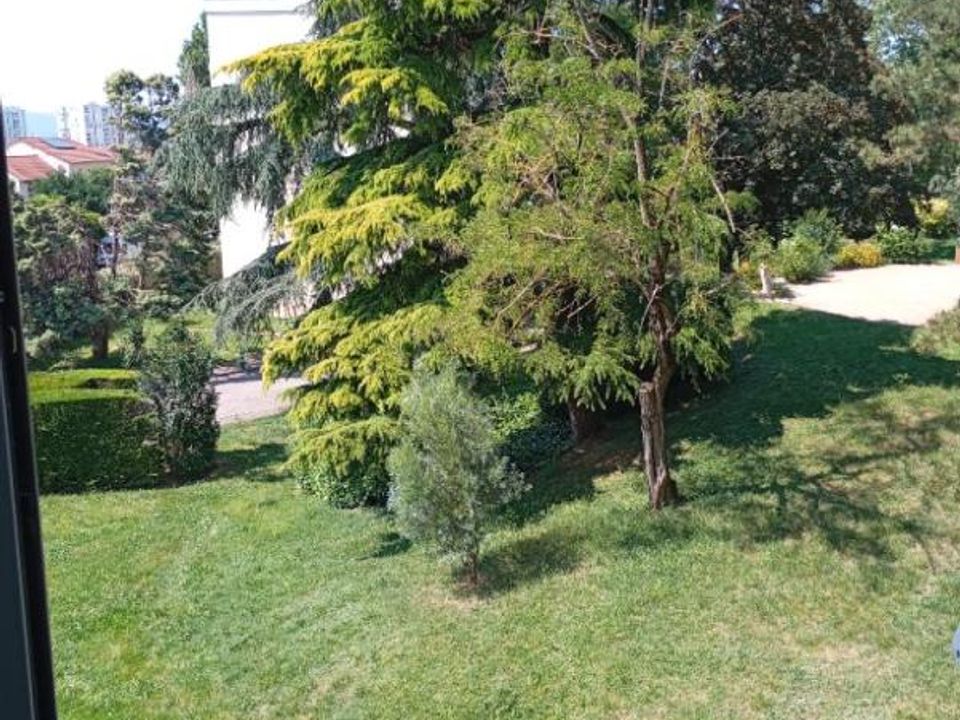 Lejlighed i Bron, Rhone - foto 3