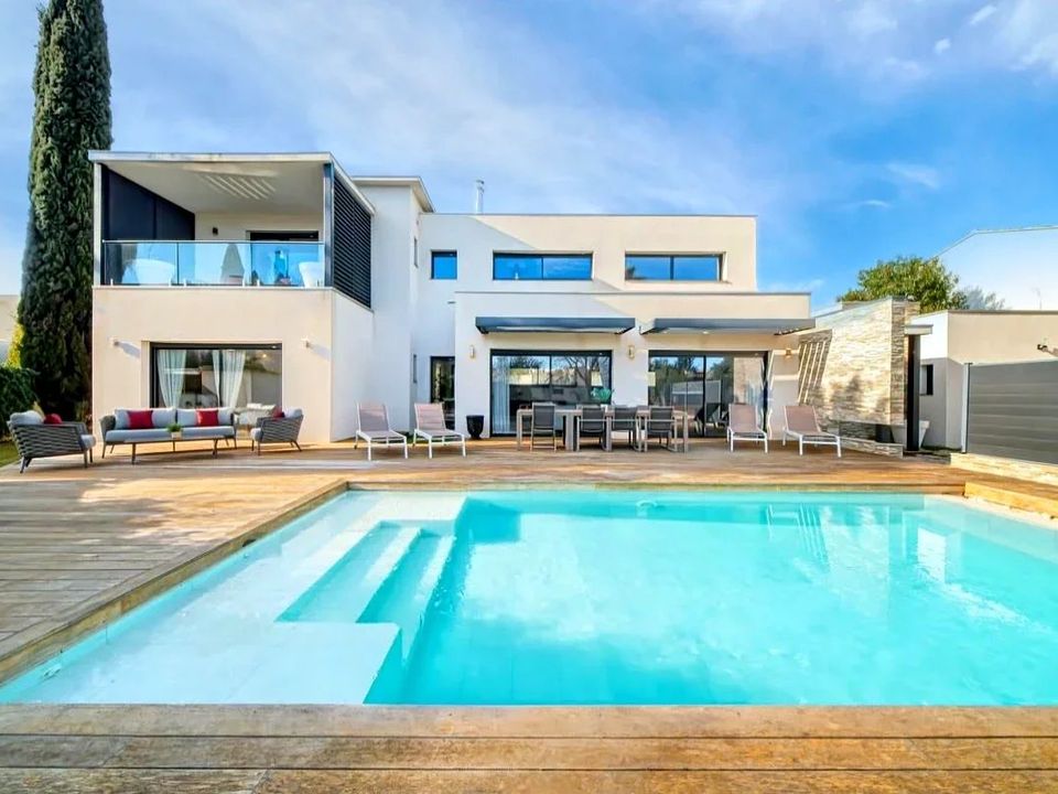 Villa i Castelnau-le-Lez, Herault - foto 1