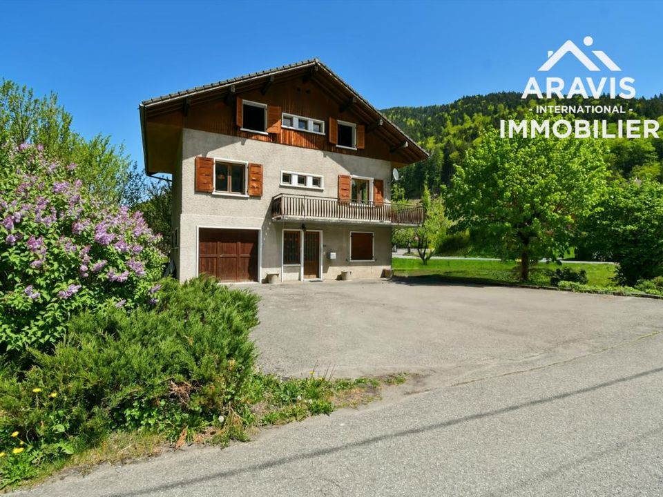 Villa i Thônes, Haute-Savoie - foto 1