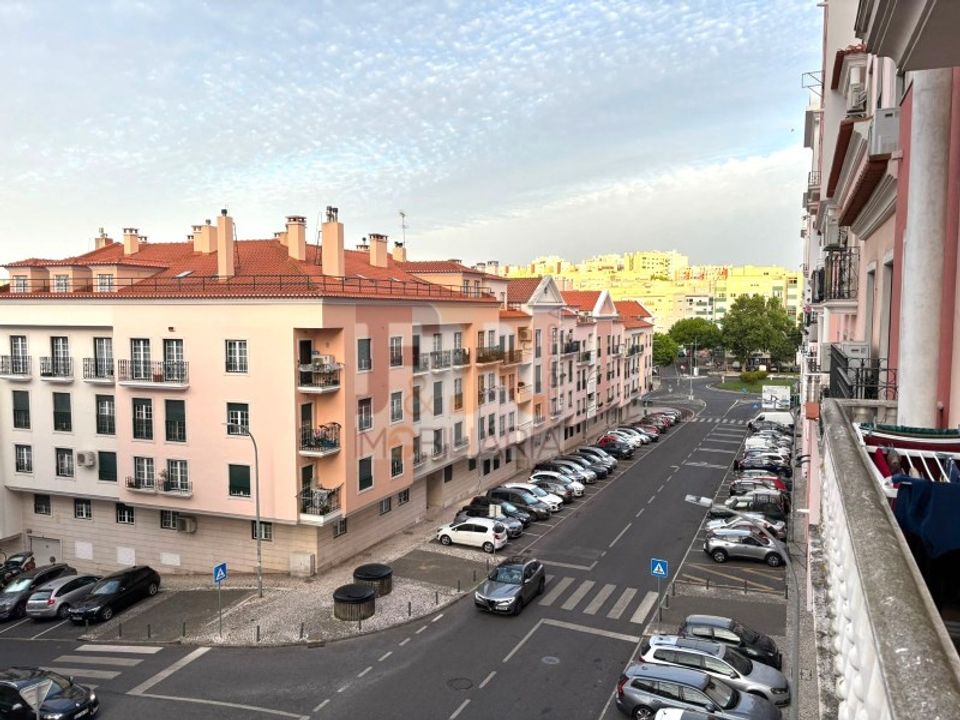 Lejlighed i Amadora, Lisbon - foto 1