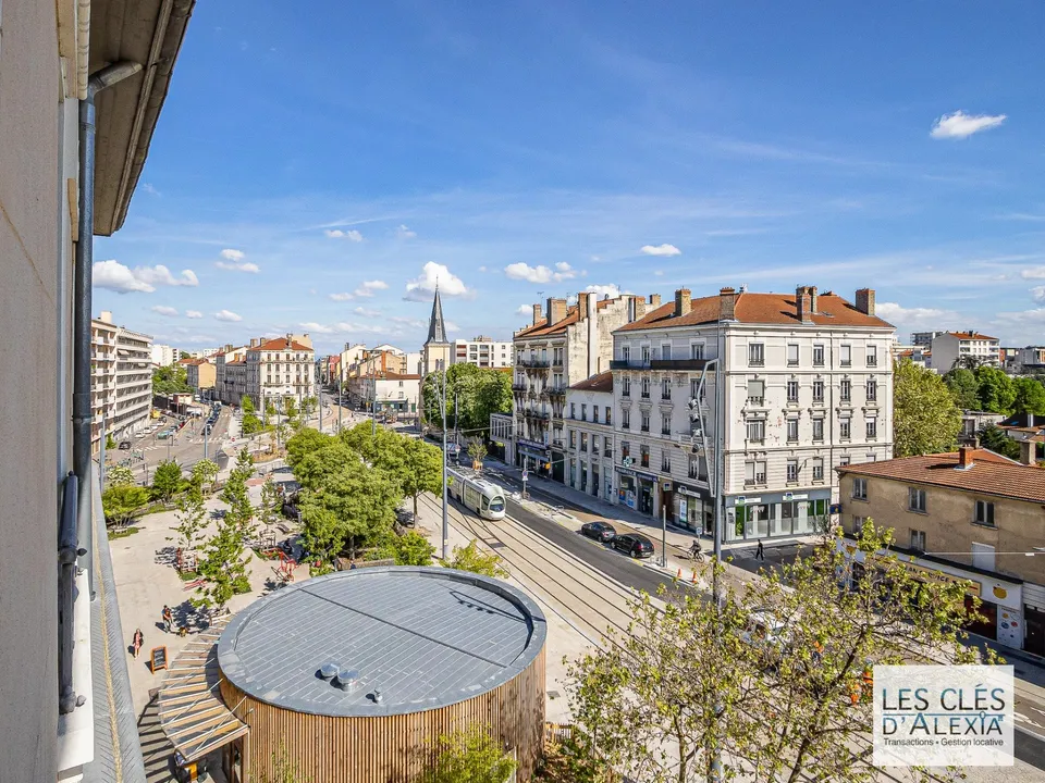 Lejlighed i Villeurbanne, Rhone - foto 1