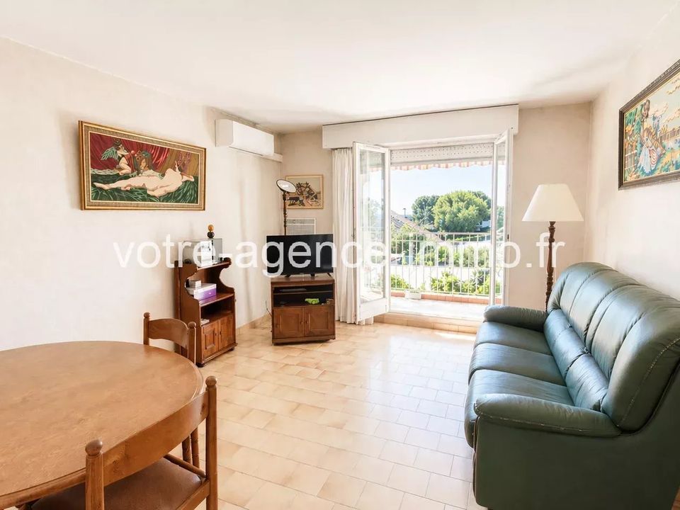 Leilighet i Saint-Laurent-du-Var, Alpes-Maritimes - bilde 2