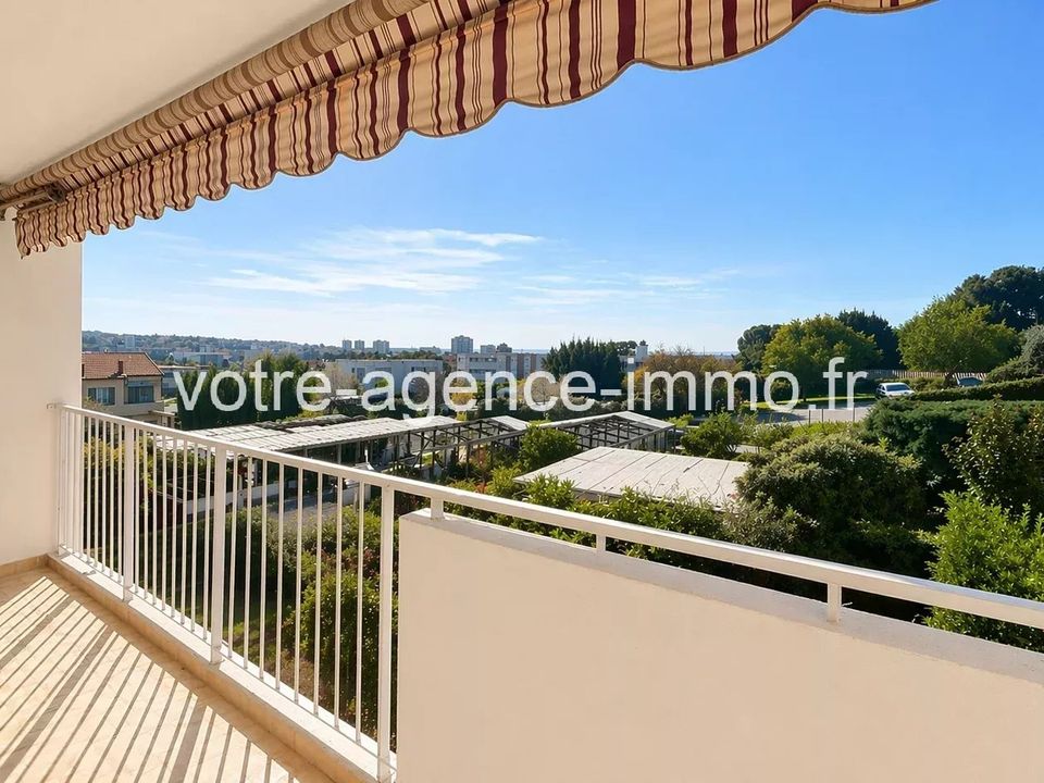 Leilighet i Saint-Laurent-du-Var, Alpes-Maritimes - bilde 1