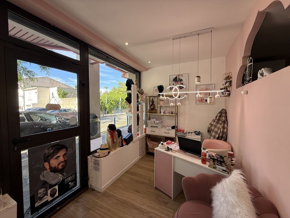 L'establiment comercial a Martigues, Bouches-du-Rhone - foto 1