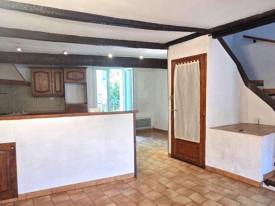 Casa de pueblo en Aubagne en Provence, Bouches-du-Rhone - foto 3