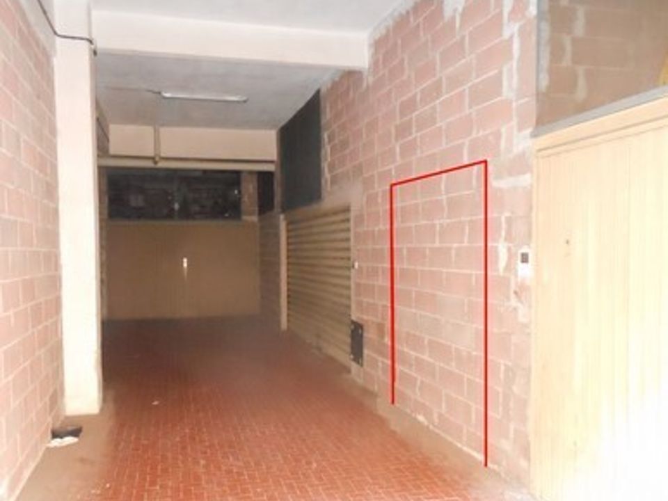 Garage i Genoa, Genoa - foto 5