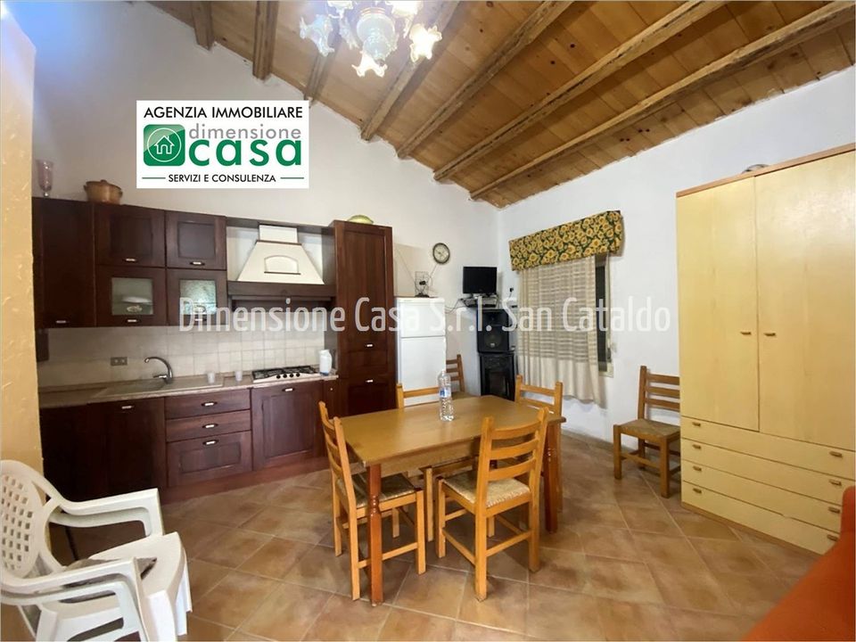 Farm hus i Caltanissetta, Caltanissetta - foto 1