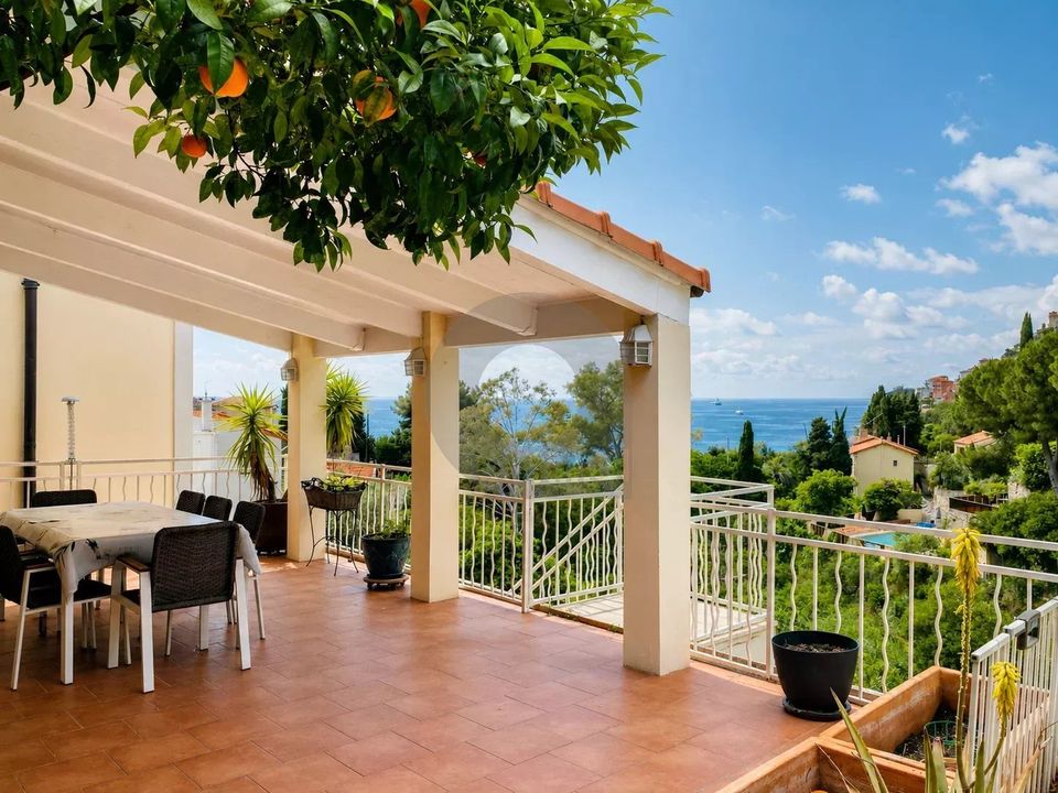 Lejlighed i Roquebrune-Cap-Martin, Alpes-Maritimes - foto 1