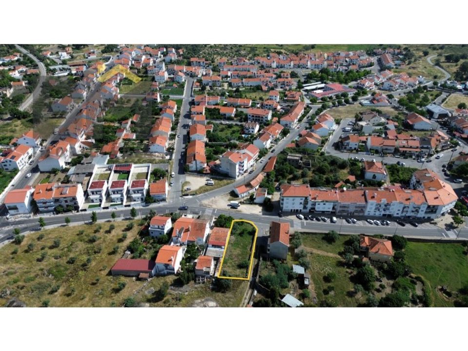 Helårsgrund i Castelo Branco, Castelo Branco - foto 1
