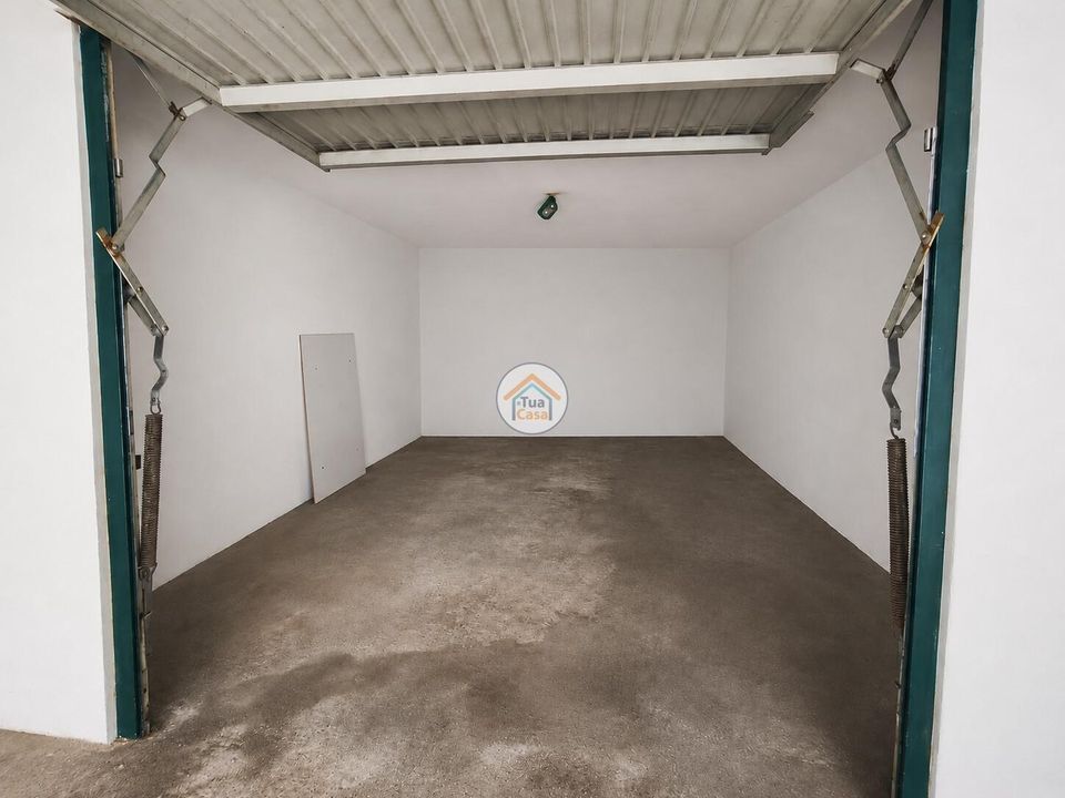 Garage i Lousa, Coimbra - foto 3