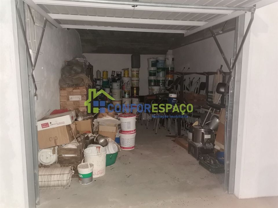 Garaje en Castelo Branco, Castelo Branco - foto 1