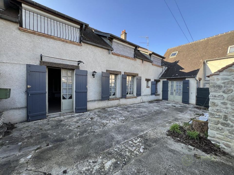 Villa i Thiers-sur-Thève, Oise - foto 1