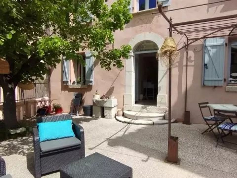 Villa i Coursegoules, Alpes-Maritimes - bilde 1