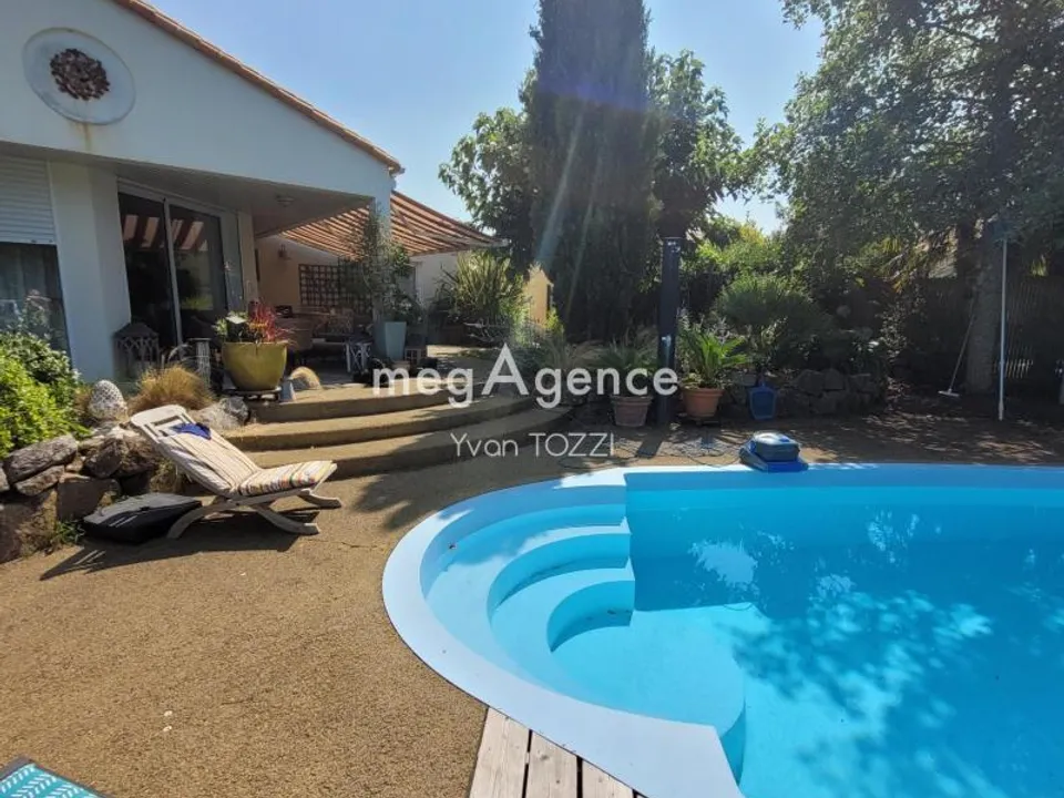 Villa i Les Sables-d'Olonne, Vendee - foto 1