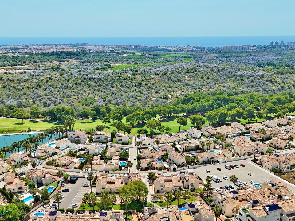 Byhus i Las Ramblas Golf, Alicante - foto 3