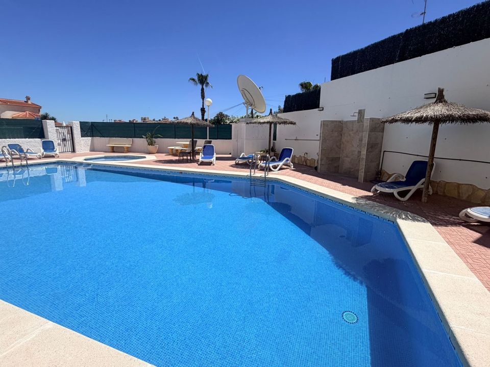 Lejlighed i Ciudad Quesada, Alicante - foto 1
