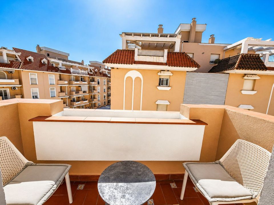 Villa i San Luis De Sabinillas, Malaga - foto 2