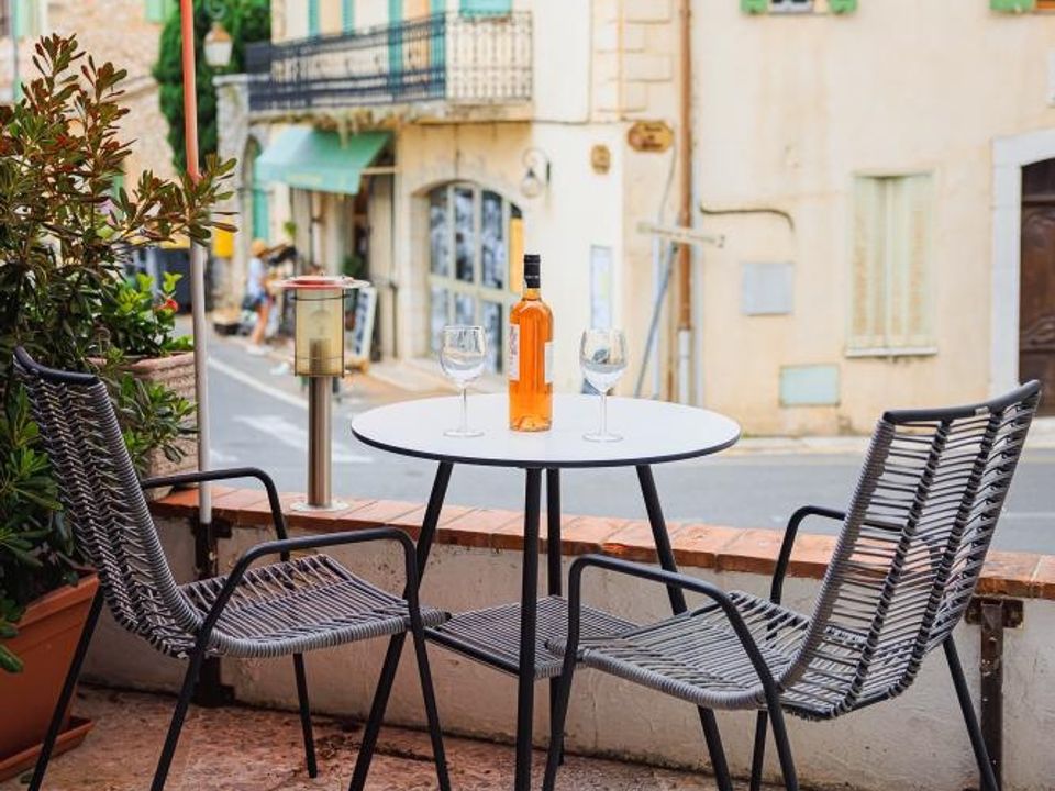 Landsbyhus i Tourrettes-sur-Loup, Alpes-Maritimes - foto 4