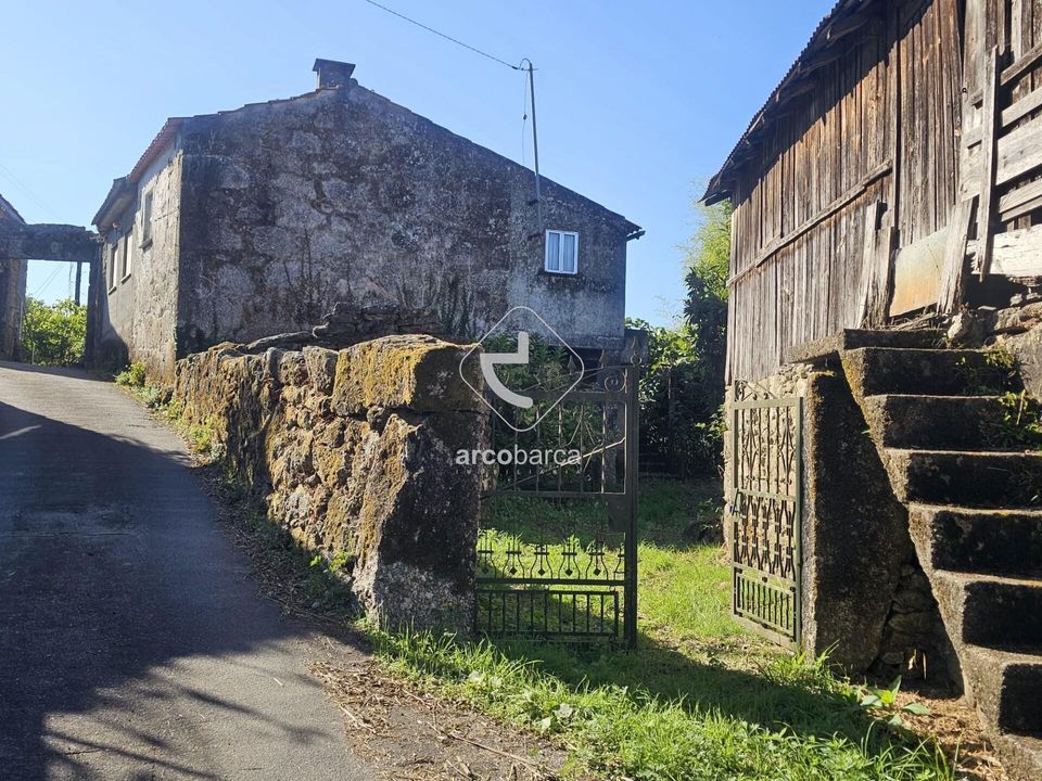 Omakotitalo Arcos de Valdevezssa, Viana do Castelo - kuva 1