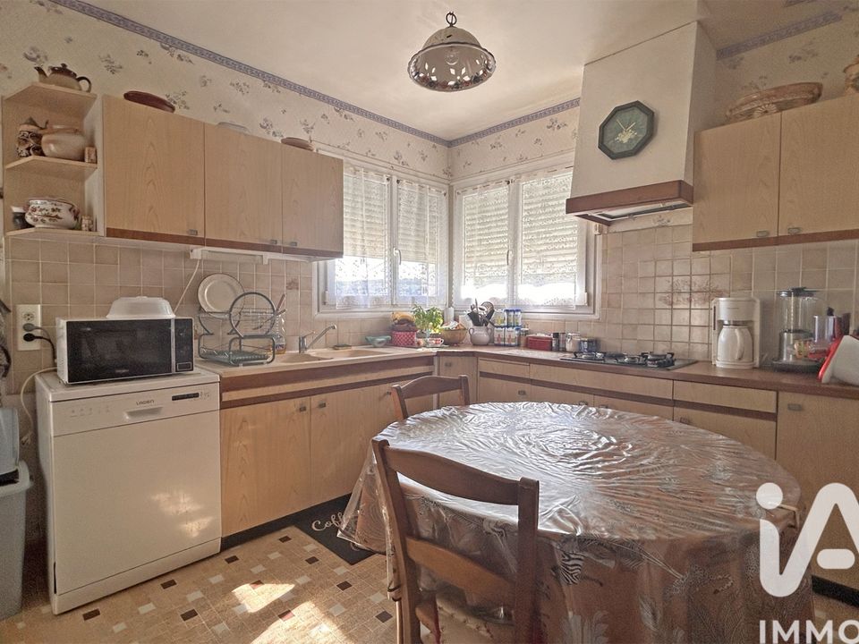 Villa i Saint-Marcel-d'Ardeche, Ardeche - foto 3