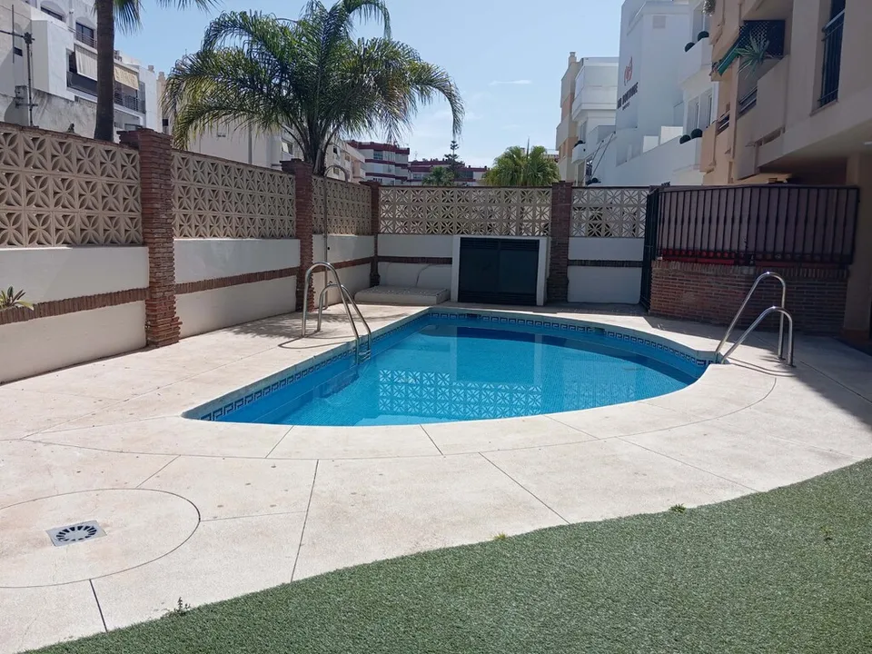 Lejlighed i Nerja, Malaga - foto 1