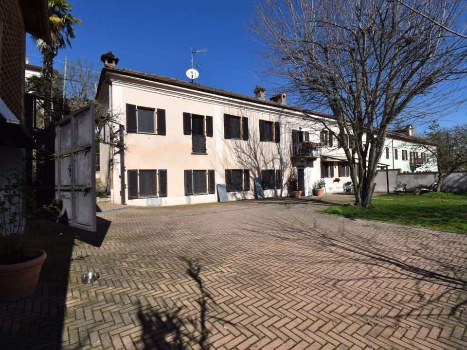 Farm hus i Vigliano d'Asti, Asti - foto 1