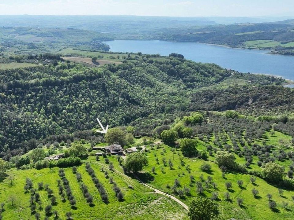 Villa i Baschi, Terni - foto 1